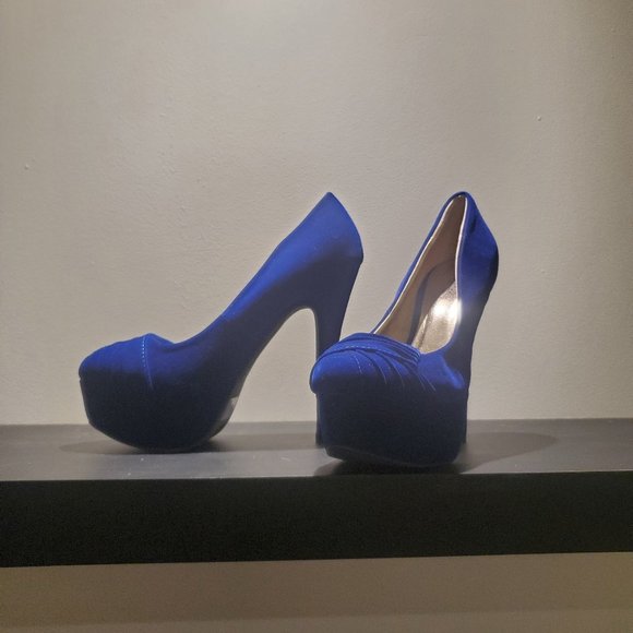 Blue seude platform heels - Picture 1 of 1